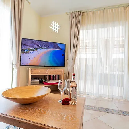 With Pool In Madroñal Fañabe, Villa *