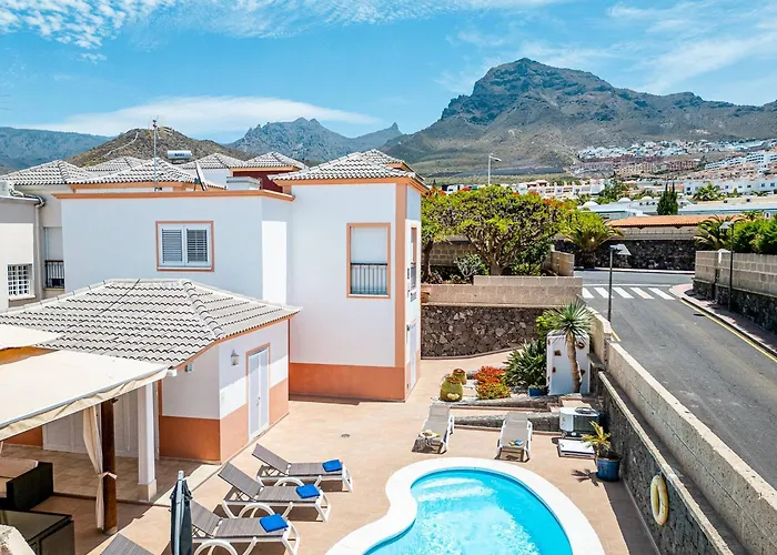 Вілла With Pool In Madronal Fanabe, Адехе