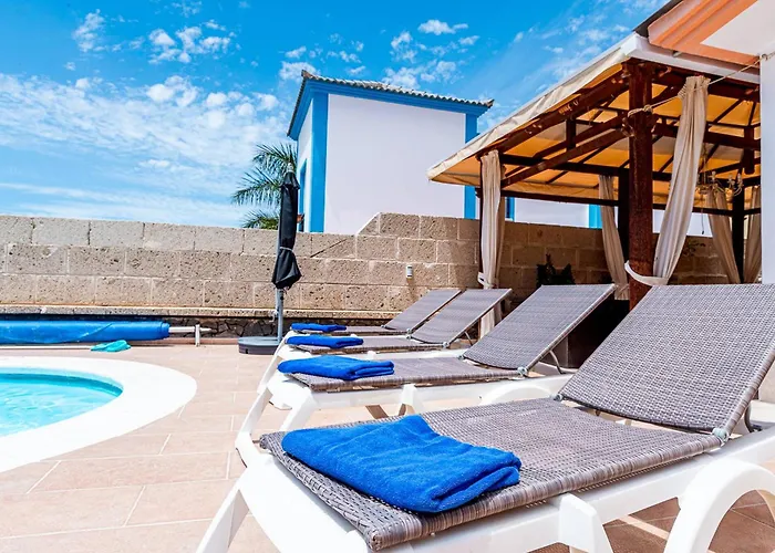 Вілла With Pool In Madronal Fanabe, Адехе