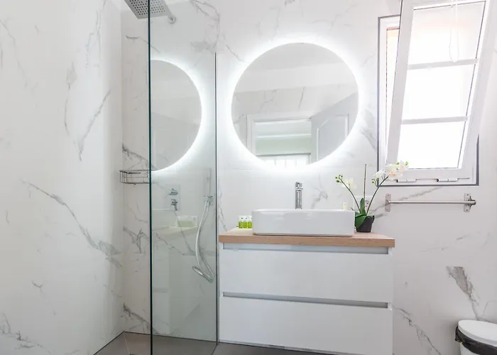 Вілла With Pool In Madronal Fanabe, *